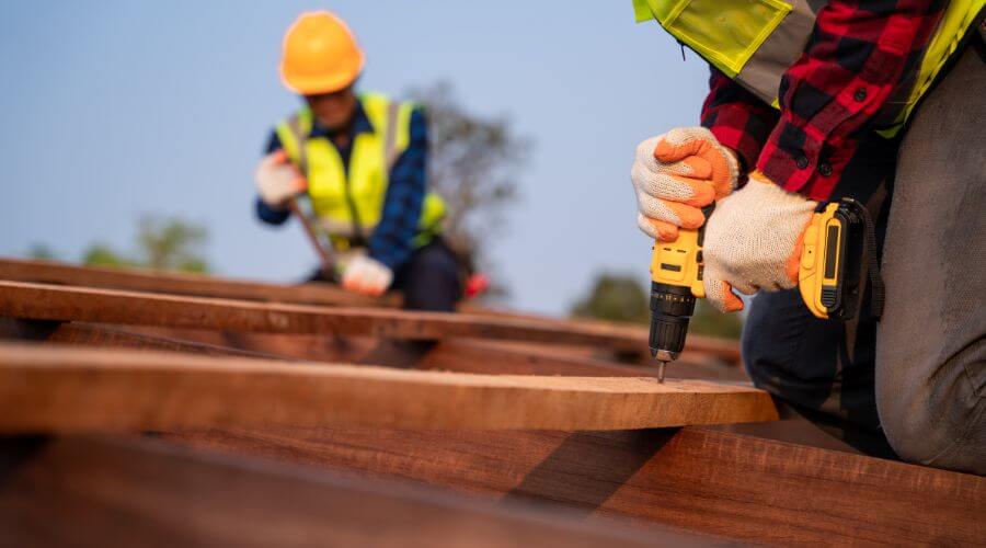 Expert Emergency Roof Repairs services in Caryville, TN